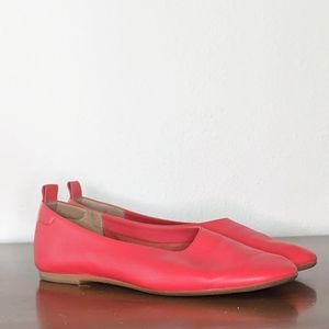 Everlane Day Glove Flat in Tomato Red - Sz. 7.5